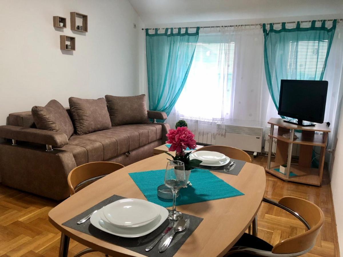 BellaVista Apartmani Stara Pazova Esterno foto